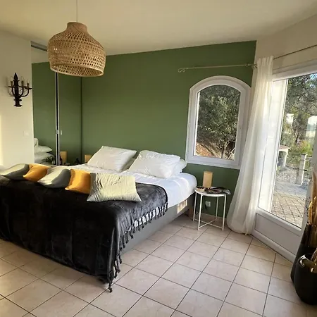 In The South Of France With Heated Pool, Cleaning Included * Goudargues