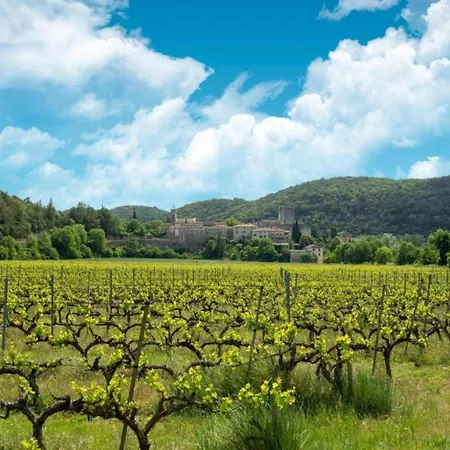 Nyaraló In The South Of France With Heated Pool, Cleaning Included *